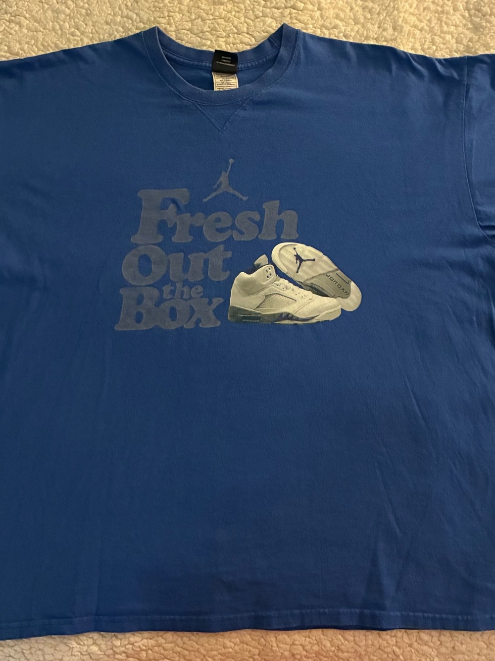 Vintage Jordan 'Fresh Out the Box' Men's Graphic T-Shirt - Blue